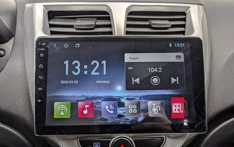 Hyundai Solaris II рестайлинг, 2013 год, 790 000 рублей, 17 фотография