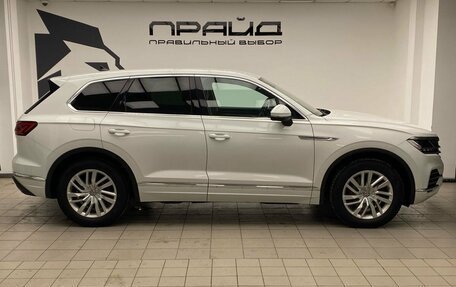 Volkswagen Touareg III, 2019 год, 4 899 000 рублей, 6 фотография