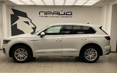 Volkswagen Touareg III, 2019 год, 4 899 000 рублей, 4 фотография