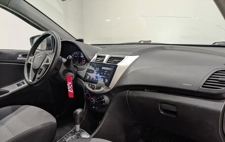 Hyundai Solaris II рестайлинг, 2013 год, 790 000 рублей, 13 фотография