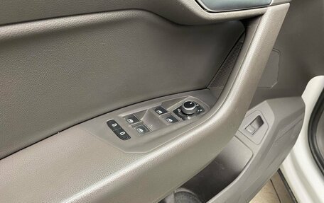 Volkswagen Touareg III, 2019 год, 4 899 000 рублей, 18 фотография