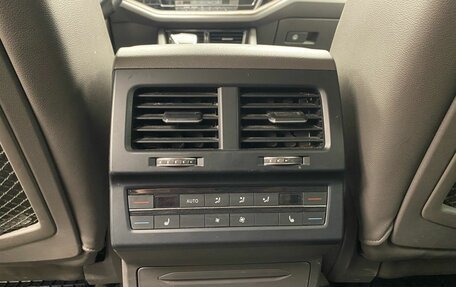 Volkswagen Touareg III, 2019 год, 4 899 000 рублей, 23 фотография