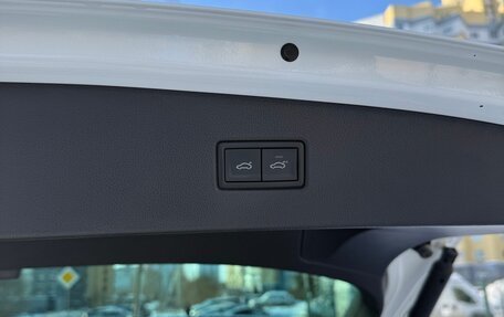 Volkswagen Tiguan II, 2021 год, 4 250 000 рублей, 12 фотография