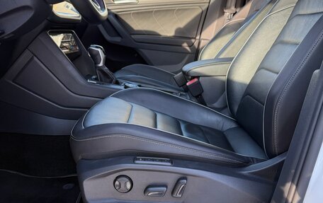 Volkswagen Tiguan II, 2021 год, 4 250 000 рублей, 16 фотография