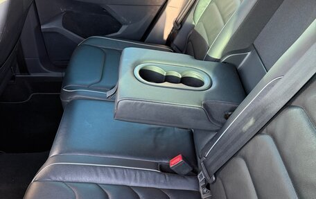 Volkswagen Tiguan II, 2021 год, 4 250 000 рублей, 22 фотография