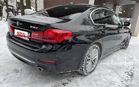 BMW 5 серия, 2019 год, 2 910 000 рублей, 3 фотография