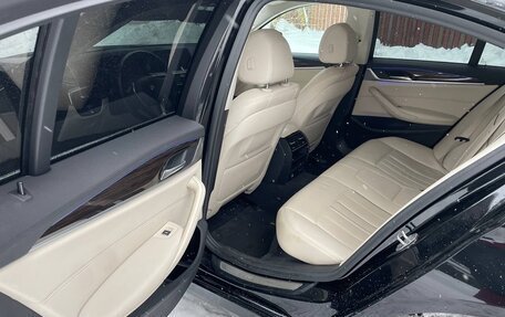 BMW 5 серия, 2019 год, 2 910 000 рублей, 10 фотография