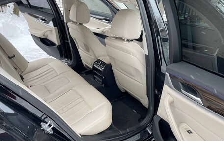 BMW 5 серия, 2019 год, 2 910 000 рублей, 12 фотография