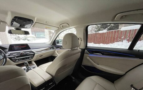 BMW 5 серия, 2019 год, 2 910 000 рублей, 18 фотография