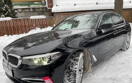 BMW 5 серия, 2019 год, 2 910 000 рублей, 7 фотография