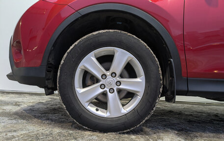 Toyota RAV4, 2014 год, 1 850 000 рублей, 12 фотография