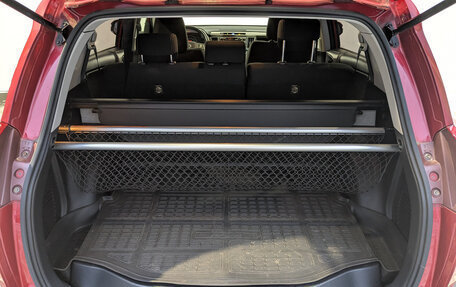 Toyota RAV4, 2014 год, 1 850 000 рублей, 10 фотография