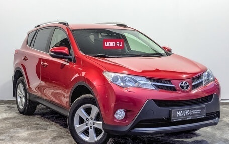 Toyota RAV4, 2014 год, 1 850 000 рублей, 3 фотография