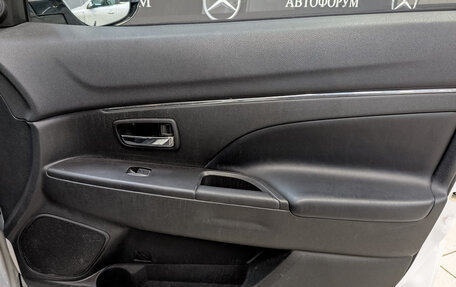 Mitsubishi ASX I рестайлинг, 2014 год, 1 390 000 рублей, 24 фотография