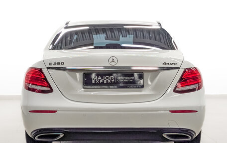 Mercedes-Benz E-Класс, 2020 год, 4 050 000 рублей, 6 фотография