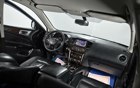 Nissan Pathfinder, 2015 год, 1 699 000 рублей, 5 фотография