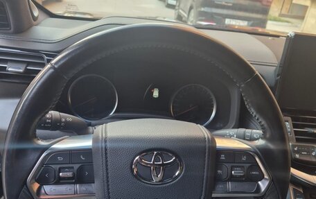 Toyota Land Cruiser, 2022 год, 11 200 000 рублей, 7 фотография