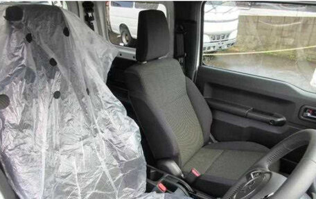 Suzuki Jimny, 2023 год, 1 390 000 рублей, 16 фотография