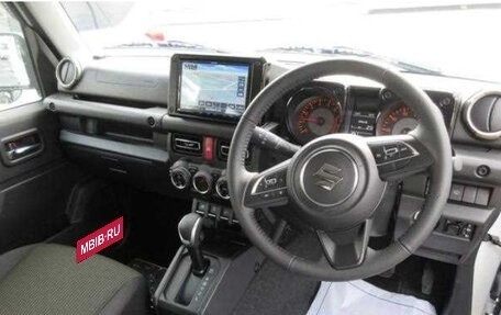 Suzuki Jimny, 2023 год, 1 390 000 рублей, 9 фотография