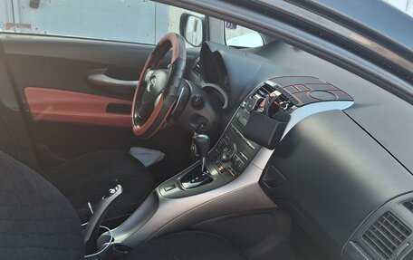 Toyota Auris II, 2008 год, 750 000 рублей, 8 фотография