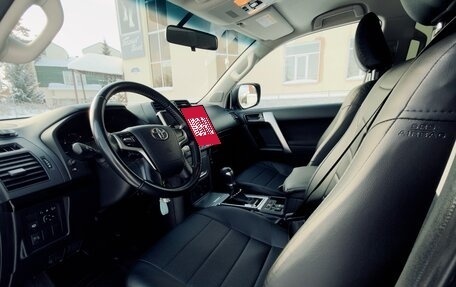 Toyota Land Cruiser Prado 150 рестайлинг 2, 2021 год, 5 300 000 рублей, 7 фотография