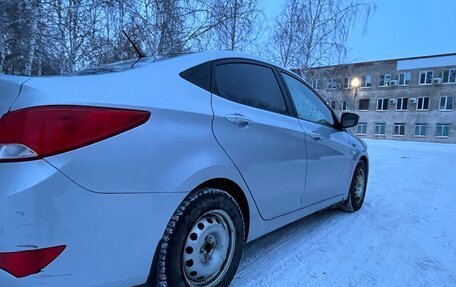 Hyundai Solaris II рестайлинг, 2016 год, 1 250 000 рублей, 5 фотография