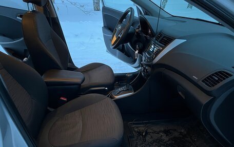 Hyundai Solaris II рестайлинг, 2016 год, 1 250 000 рублей, 11 фотография