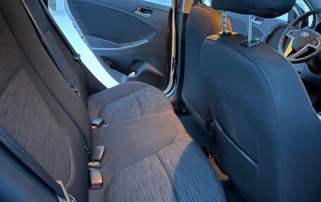 Hyundai Solaris II рестайлинг, 2016 год, 1 250 000 рублей, 12 фотография