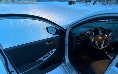 Hyundai Solaris II рестайлинг, 2016 год, 1 250 000 рублей, 17 фотография