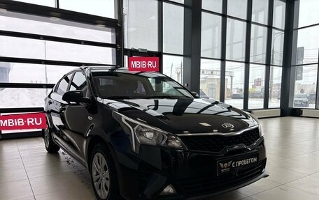 KIA Rio IV, 2021 год, 1 629 000 рублей, 3 фотография