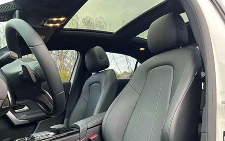 Mercedes-Benz A-Класс, 2022 год, 1 820 000 рублей, 9 фотография