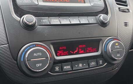 KIA Cerato III, 2018 год, 1 630 000 рублей, 14 фотография