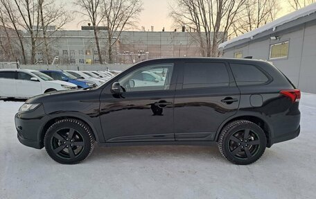 Mitsubishi Outlander III рестайлинг 3, 2019 год, 2 395 000 рублей, 10 фотография