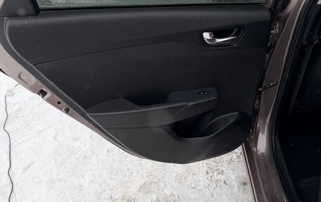 Hyundai Solaris II рестайлинг, 2021 год, 1 655 000 рублей, 11 фотография