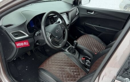 Hyundai Solaris II рестайлинг, 2021 год, 1 655 000 рублей, 7 фотография