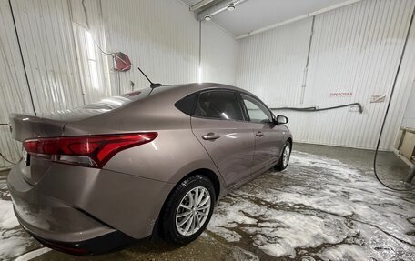 Hyundai Solaris II рестайлинг, 2021 год, 1 655 000 рублей, 26 фотография