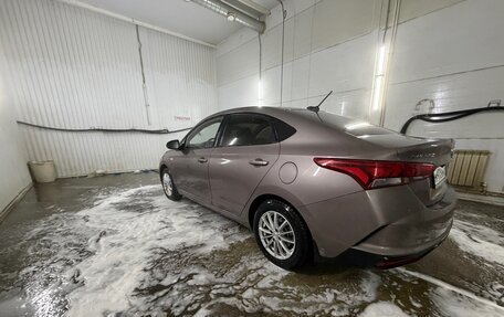 Hyundai Solaris II рестайлинг, 2021 год, 1 655 000 рублей, 27 фотография