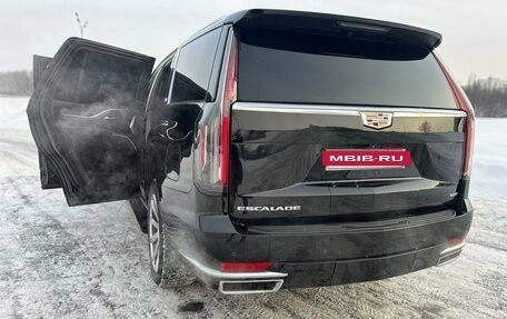 Cadillac Escalade V, 2023 год, 14 400 000 рублей, 10 фотография