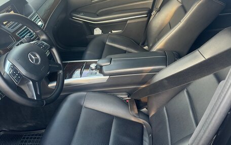 Mercedes-Benz E-Класс, 2013 год, 1 900 000 рублей, 5 фотография