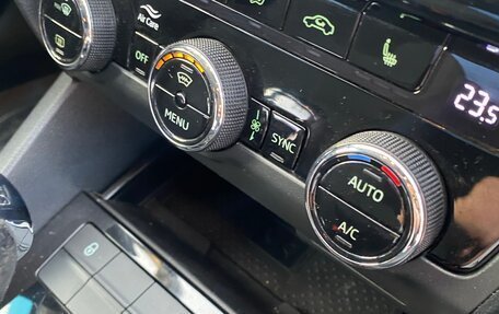 Skoda Octavia, 2018 год, 1 855 000 рублей, 7 фотография