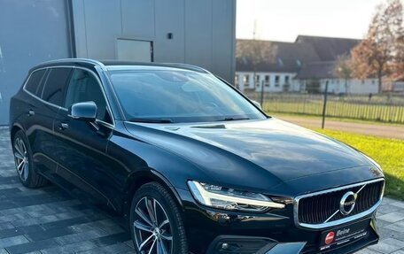 Volvo V60 II, 2020 год, 3 950 000 рублей, 3 фотография