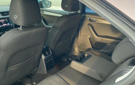 Skoda Octavia, 2018 год, 1 855 000 рублей, 15 фотография