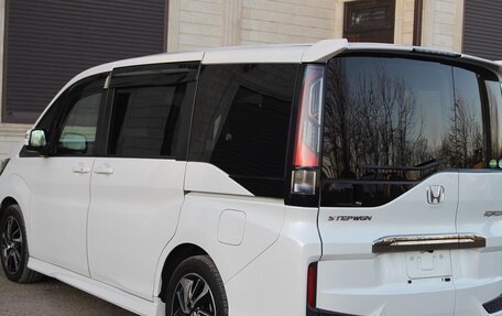 Honda Stepwgn IV, 2022 год, 2 200 000 рублей, 7 фотография