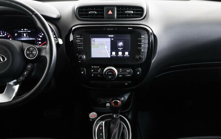 KIA Soul II рестайлинг, 2017 год, 1 949 000 рублей, 15 фотография