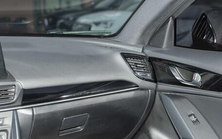 Mazda CX-4, 2022 год, 2 370 999 рублей, 19 фотография