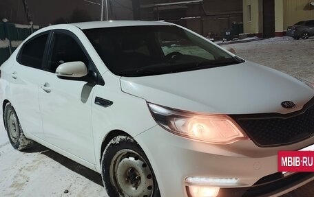 KIA Rio III рестайлинг, 2016 год, 950 000 рублей, 12 фотография