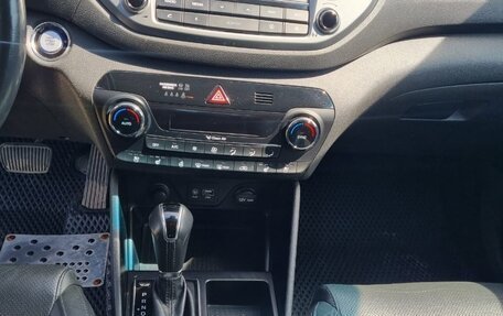 Hyundai Tucson III, 2016 год, 1 740 000 рублей, 13 фотография