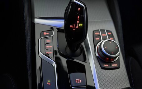 BMW 5 серия, 2019 год, 3 300 000 рублей, 20 фотография