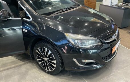 Opel Astra J, 2013 год, 653 000 рублей, 9 фотография