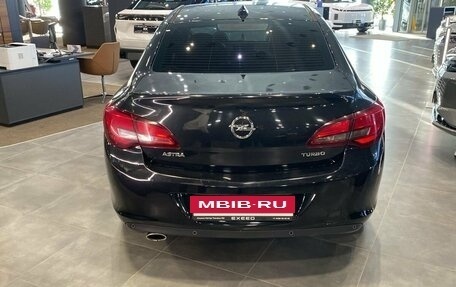 Opel Astra J, 2013 год, 653 000 рублей, 7 фотография